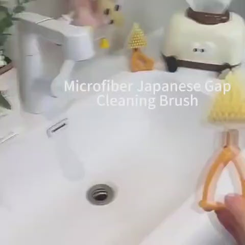 Foldable Triangular Gap Cleaning Brush with Soap Holder (Pack of 2)